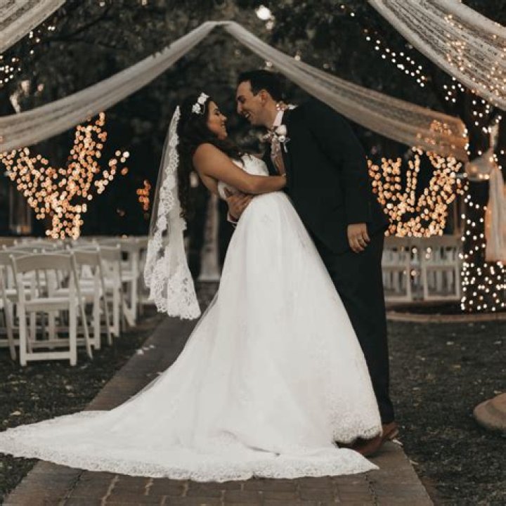 125 Wedding Instagram Photo Captions Funny Quotes for Bride, Friends