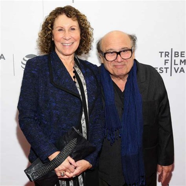 Actor Danny DeVito sells a 2.2 million cliffside home in Los Angeles