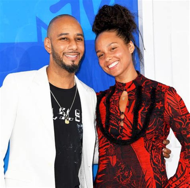 Alicia Keys Pens Anniversary Note to Swizz Beatz