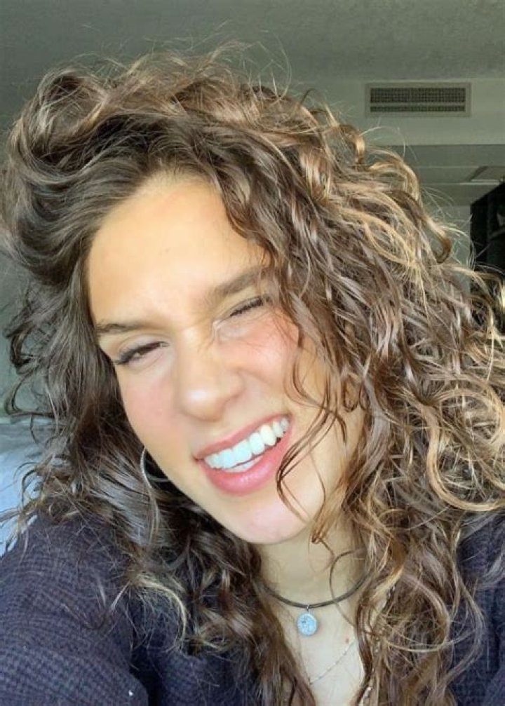 Ana Sobonja Ana Sobonja