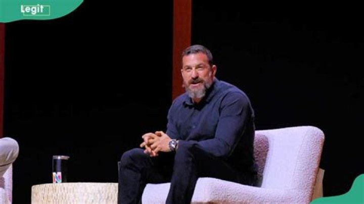 Andrew Huberman&rsquo;s age, partner, education, religion, net worth Leg
