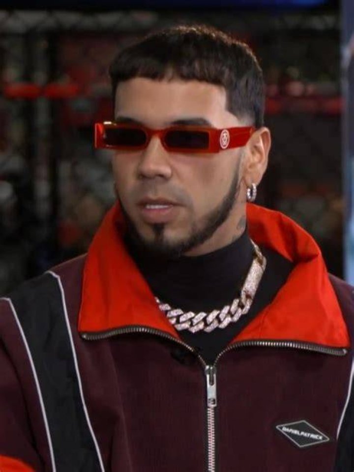 Anuel AA Height Learn How Tall the Latin Trap Artist Is Animascorp