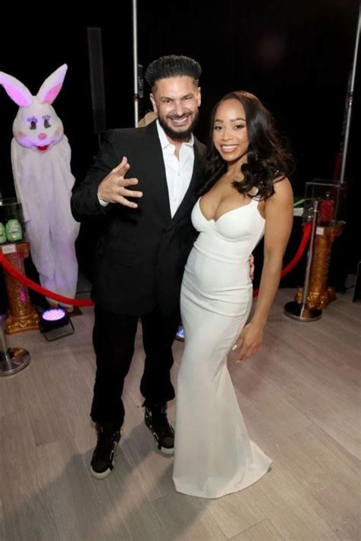 are dj pauly and nikki still together