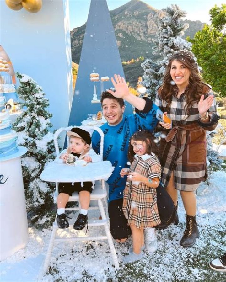 Aria Lee Biography, Age, Family, Net Worth &raquo; Newzoz