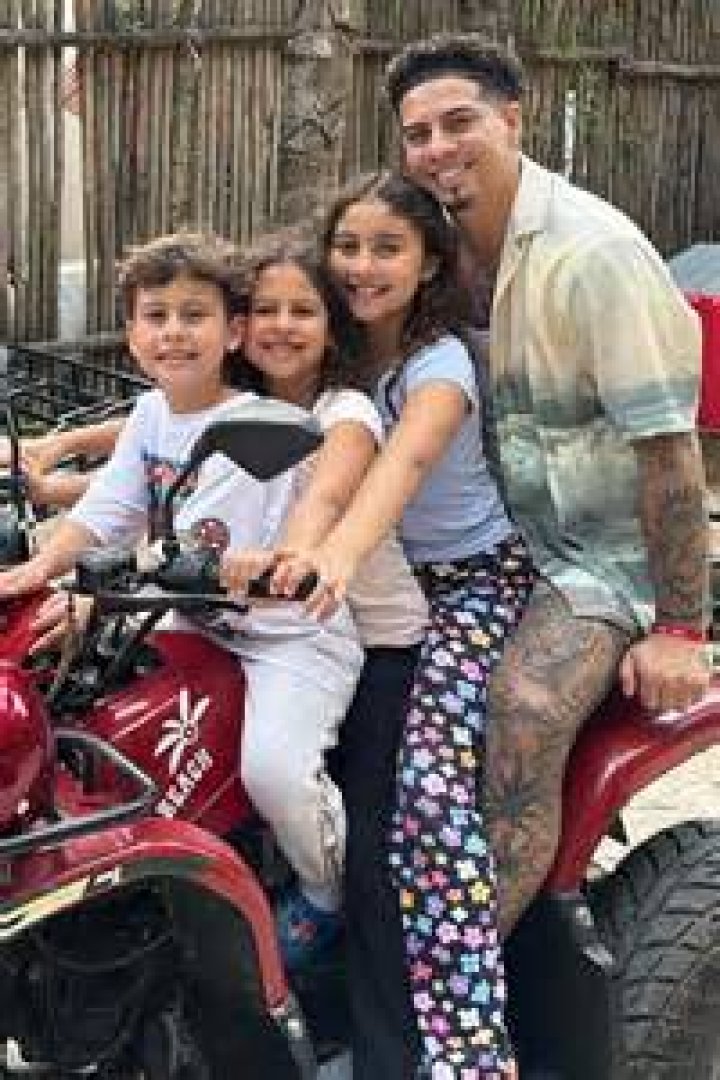 Austin Mcbroom Age Height Steel Mcbroom Bio Wiki Age Middle Name