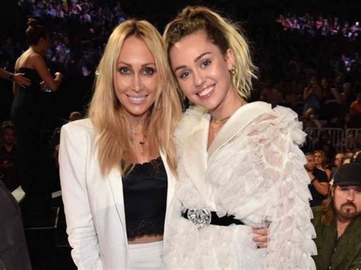 Avery Cyrus Parents Scott Blanchard & Sylvia Flores Bugarin