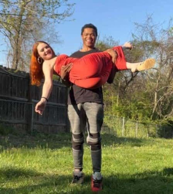 Avriel Hooks Husband Michael Perry III