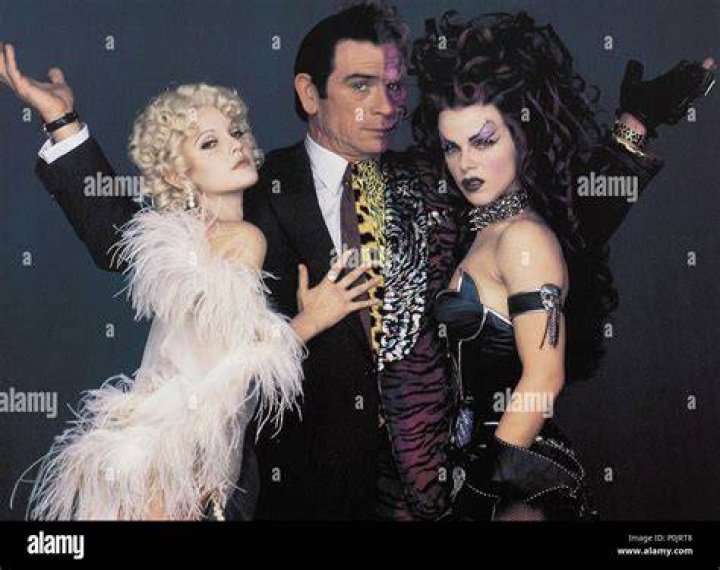 Batman Forever (1995) Drew Barrymore "Sugar", Debi Mazar "Spice" 10x8