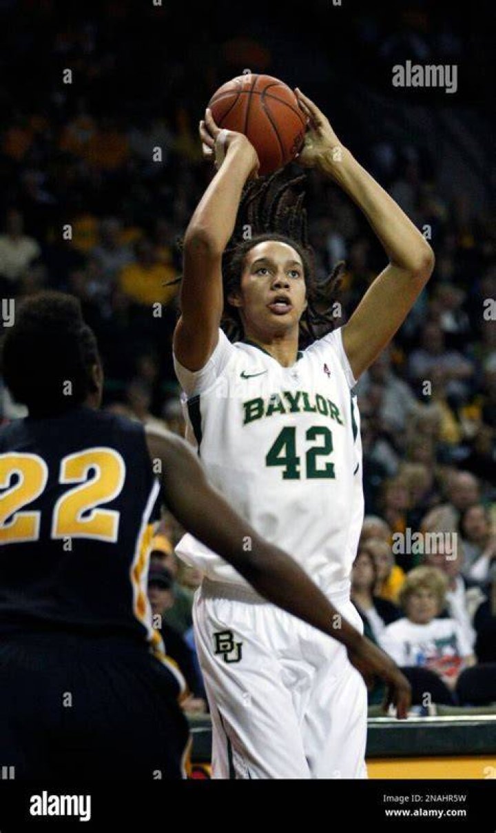 Baylor&rsquo;s Brittney Griner dominates NCAA title game; Notre Dame coach