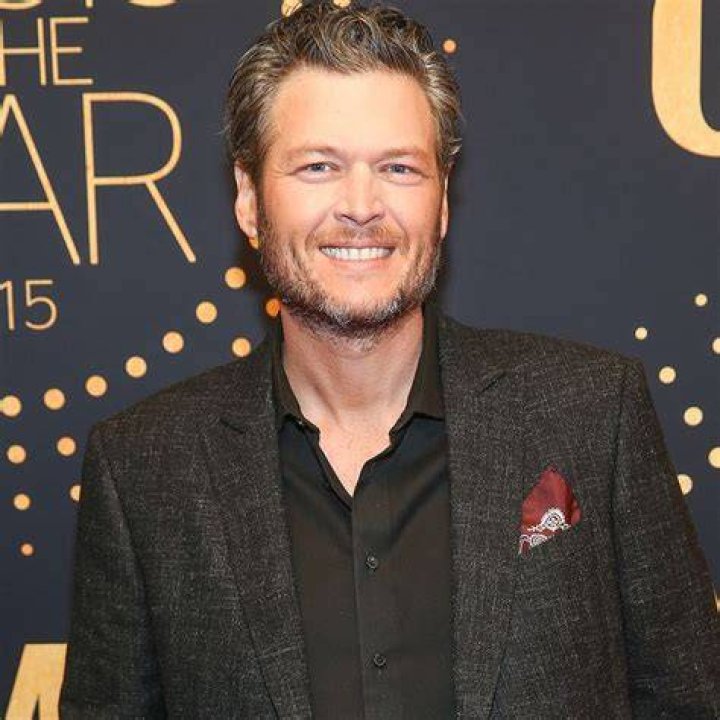 Blake Shelton Establishes Cancer Research Program at Children's