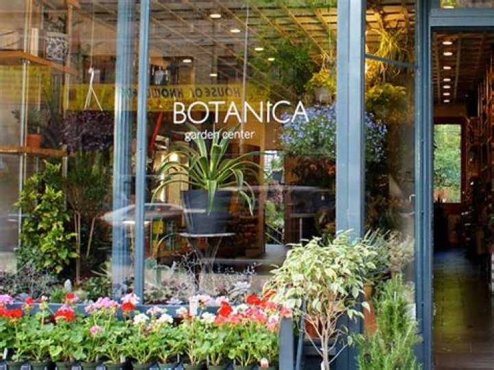 Botanica Garden Center Fa&ccedil;ade Explorest