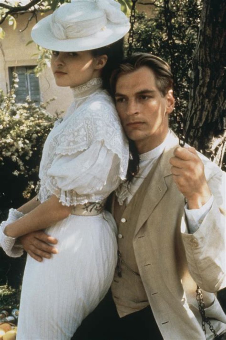British Actor Julian Sands Loves His Wife and Kids Meet the &lsquo;Room With