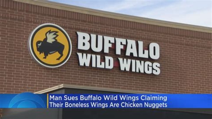 buffalo wild wings sued