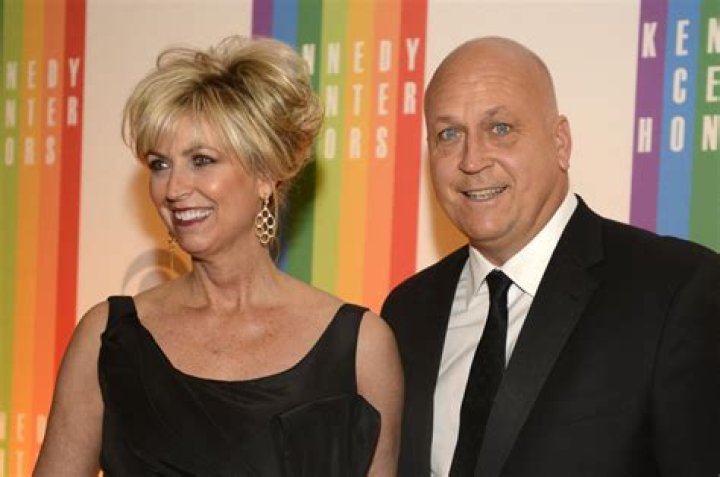 Cal Ripken divorce ends 29year marriage CTV News