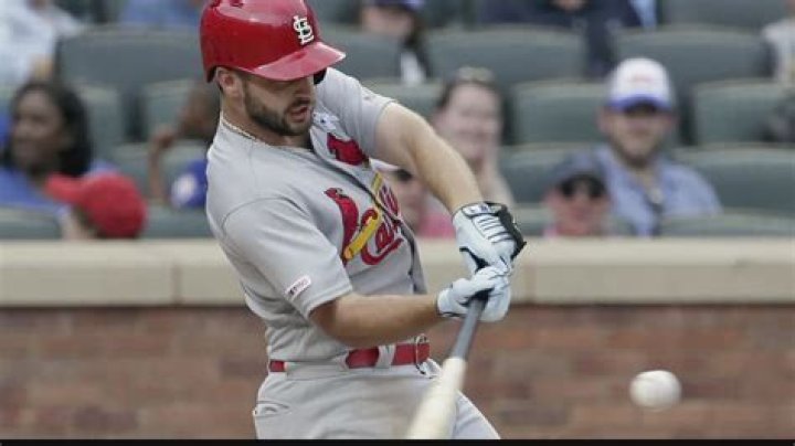 Cardinals Paul DeJong talks about relationship with mom