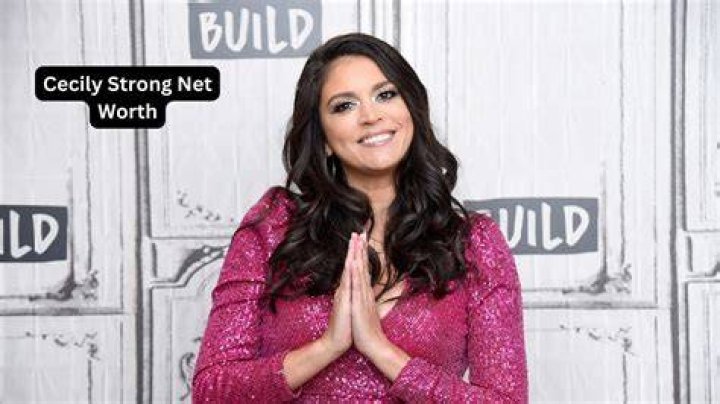 Cecily Strong Net Worth