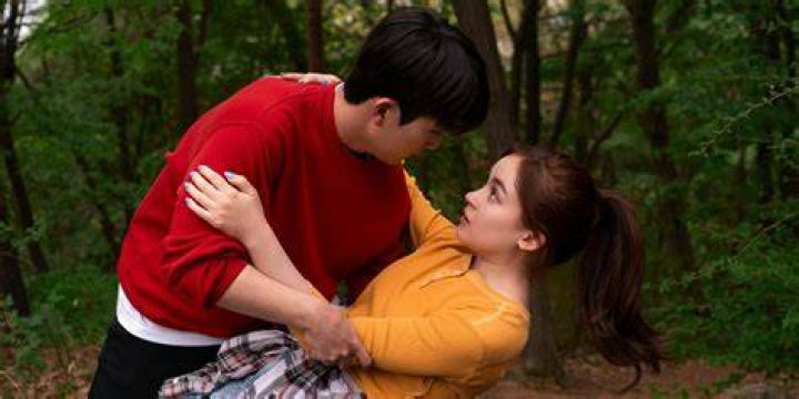 Choi Min-Young with Anna Cathcart in XO Kitty