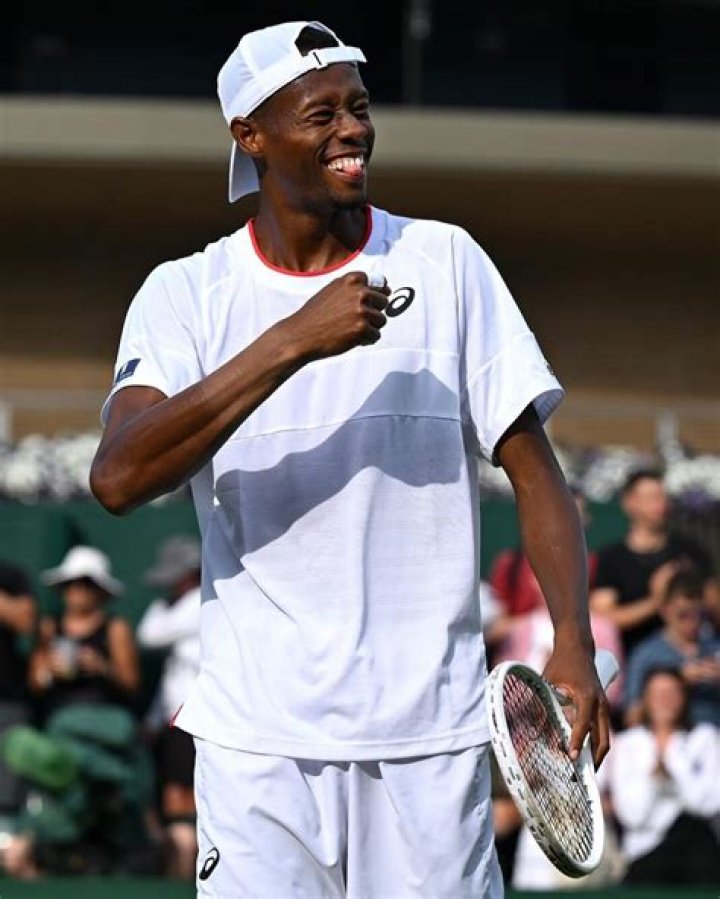 Christopher Eubanks Net Worth Salary And Career Earnings