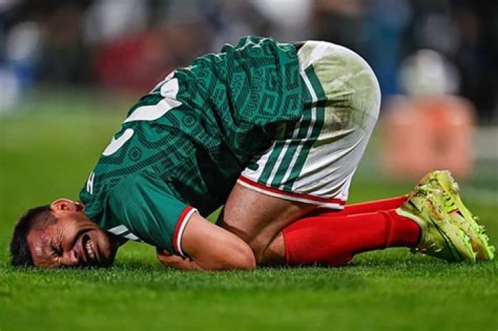 Chucky Lozano Injury Update Danny Lewis