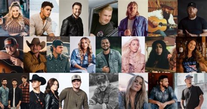 Country Music Stars with Their Mothers [Pictures]