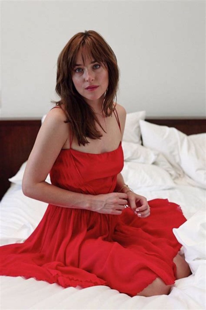 Dakota Johnson Wears Very Skimpy Yellow Bikini