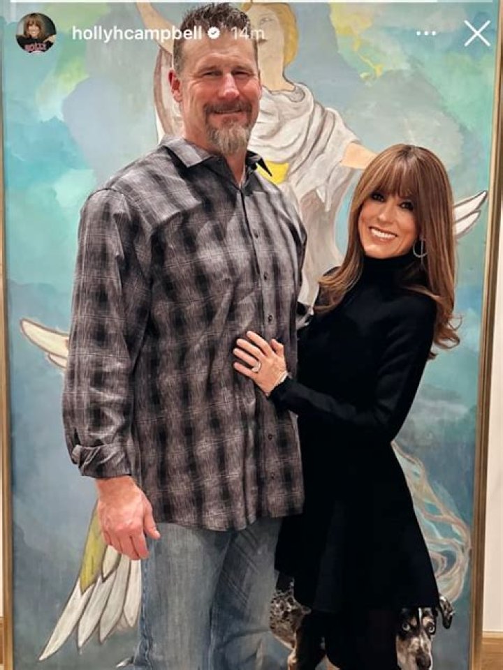Dan Campbell Wife Who is Holly Campbell? + Their Two Kids