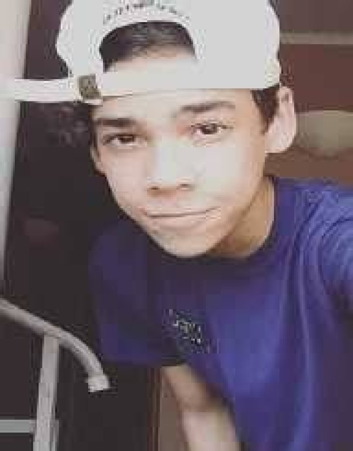 Desmond English