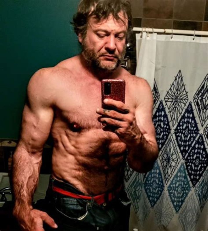 Devon Larratt Age, Wife, Height, Net Worth In 2023