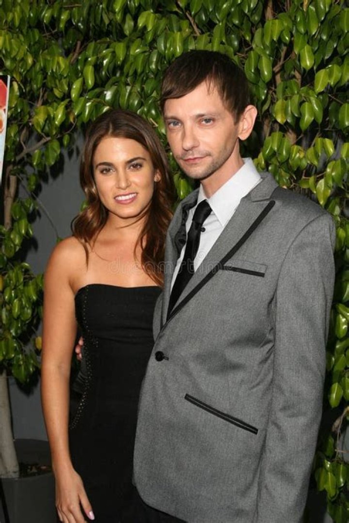 DJ Qualls, Nikki Reed foto editorial. Imagem de ouro 35221661