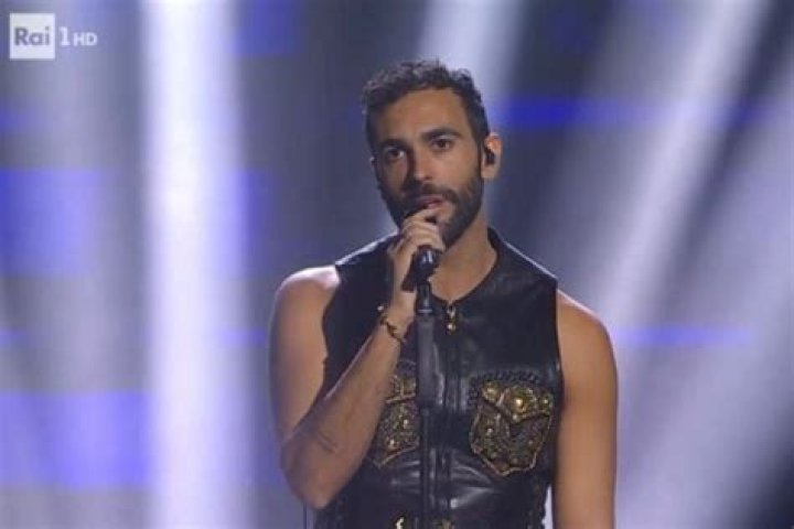 e Marco Mengoni insieme il video di neve&raquo; Marca