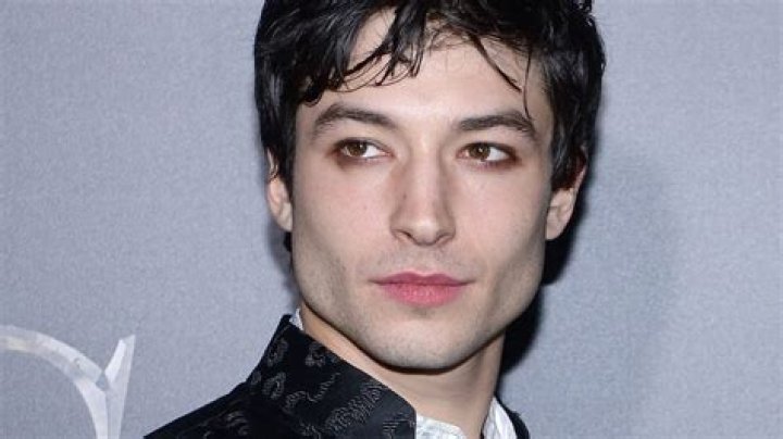 Ezra Miller Freundin