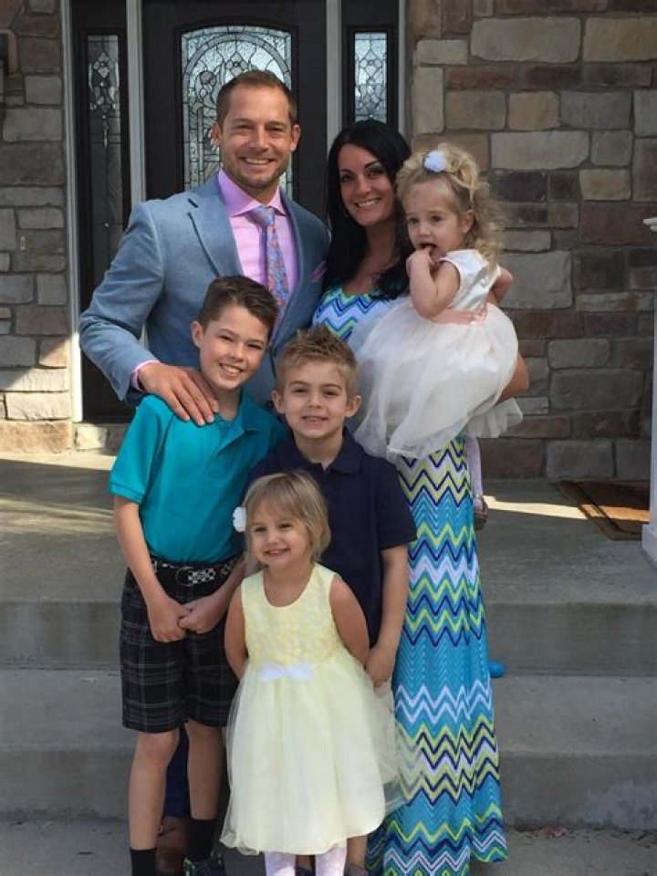 Fajarv P J Fleck First Wife