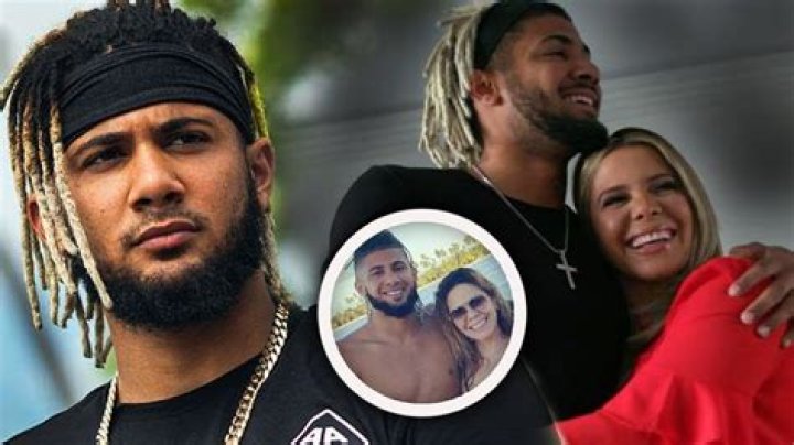 Fernando Tatis Jr Family Photos With Father,Mother and Girlfriend 2020