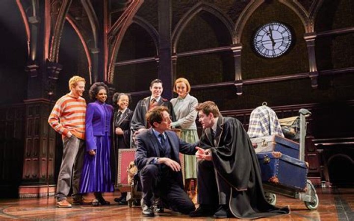 Franklin Theatre Harry Potter and the Sorcerer's Stone (PG)
