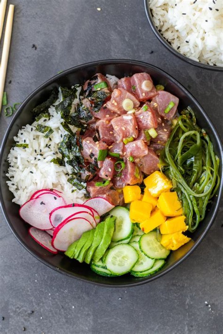 Hawaiian Poke Bowl (THE BEST) Momsdish