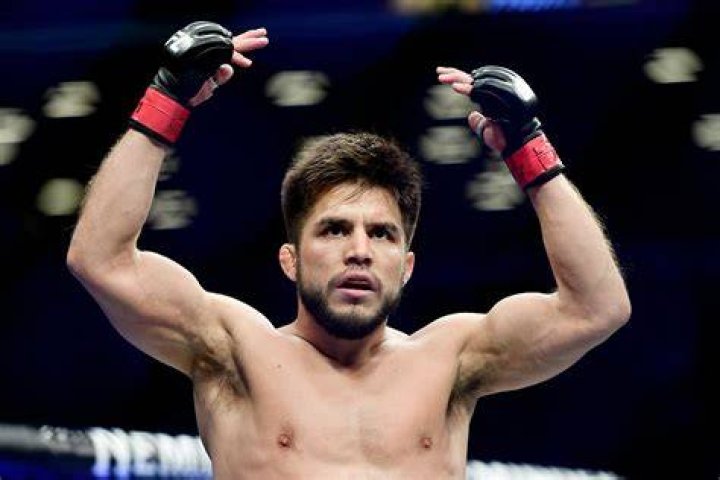 Henry Cejudo Wiki, Facts, Net Worth, Girlfriend, Age, Height