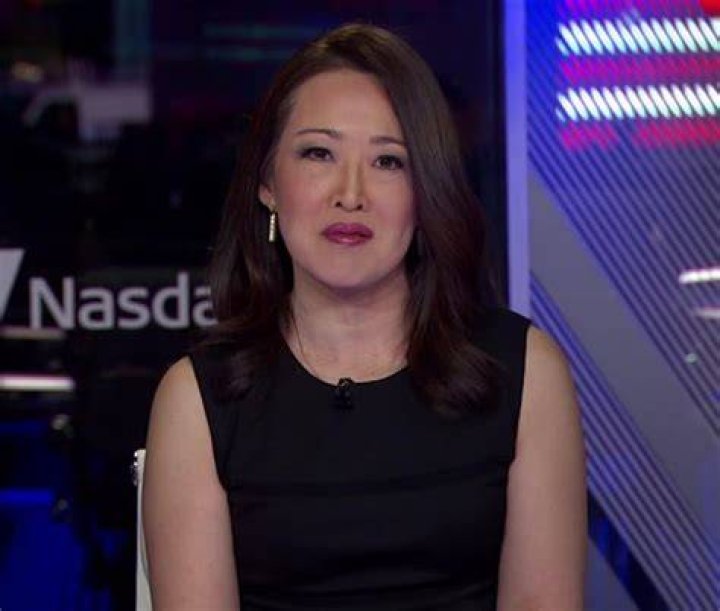 Is CNBC Anchor Melissa Lee Pregnant In 2023? Meet Her Husband Ben Kallo