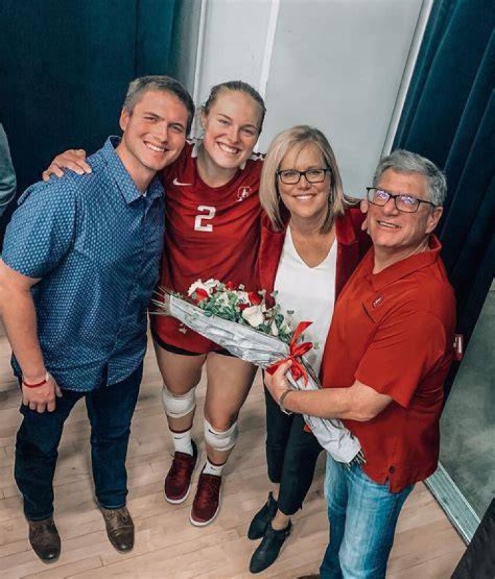 Jack Plummer Parents Meet Father Bradley And Marilyn Internewscast