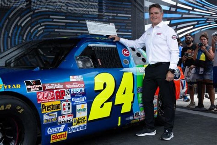 Jeff Gordon's daughter gets her first racecar NASCAR Sporting News