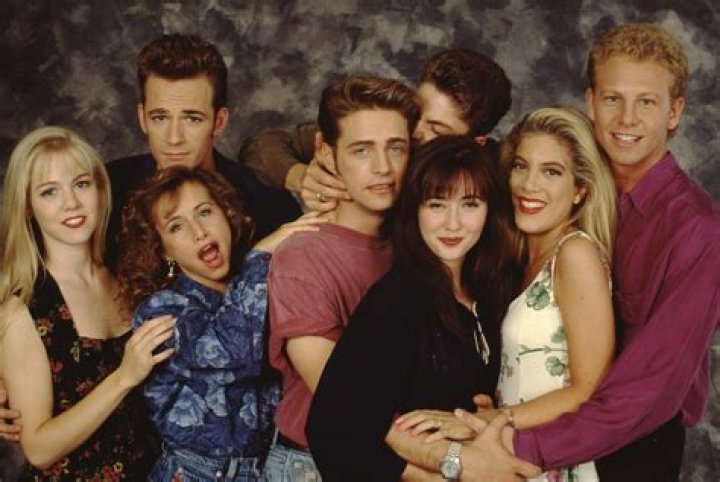 Jennie Garth&rsquo;s Daughters Show 90210 Vibes, &ldquo;Beauties Like
