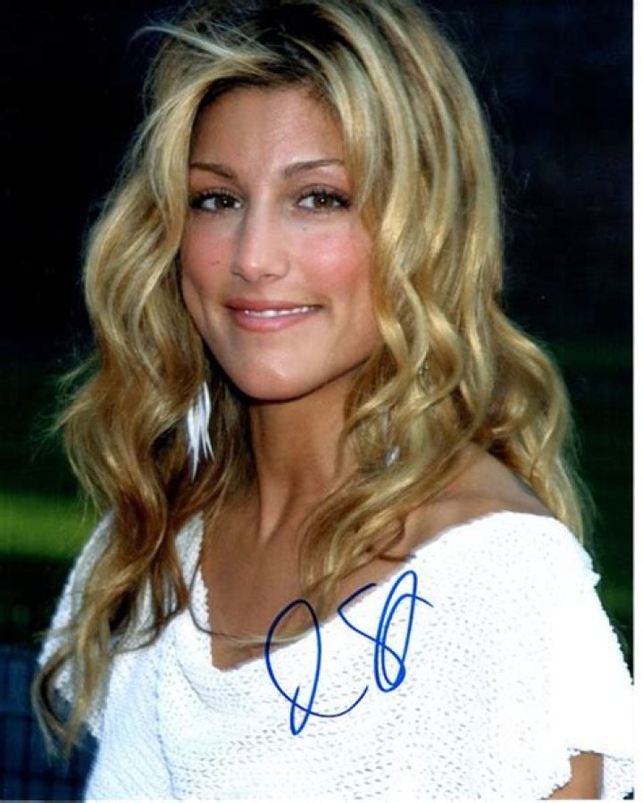 Jennifer Esposito Signed Autographed 8x10 Photograph Etsy