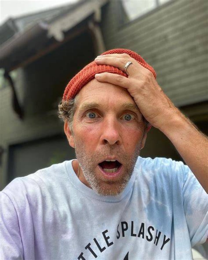 Jesse Itzler's Net Worth From Music to Private Jets A Multifaceted