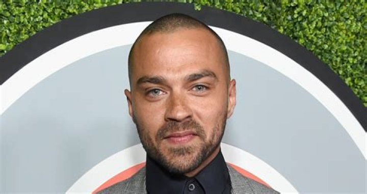 Jesse Williams Is Dating Sports Reporter Taylor Rooks Essence