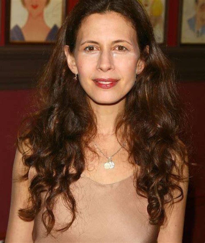 Jessica Hecht Movies, Bio and Lists on MUBI