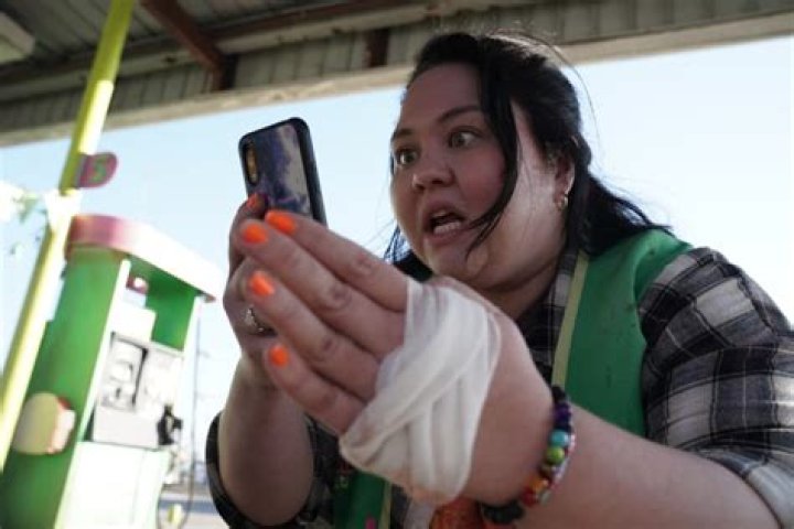 jolene purdy as Sam in Unseen