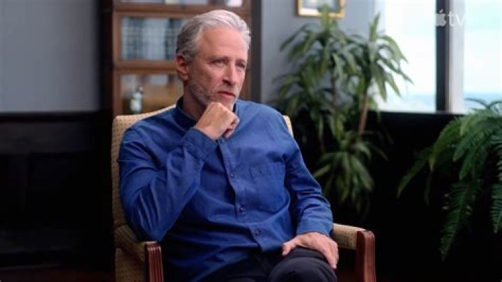 Jon Stewart Illness Is It Old Age Or Is He Actually Sick? SCP Magazine
