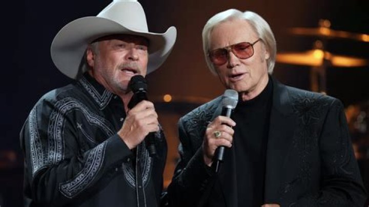 Jones&rsquo; Widow Joins Alan Jackson On Stage For &lsquo;He Stopped Loving