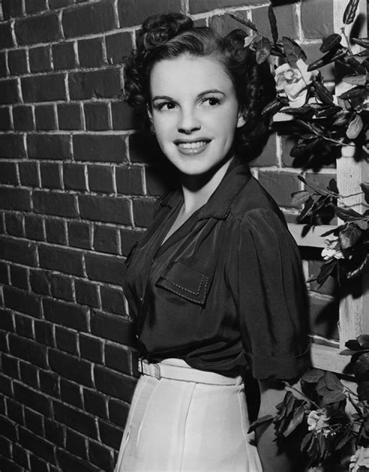 Judy Garland Was a Red Flag for Winona Ryder&rsquo;s Parents Vanity Fair