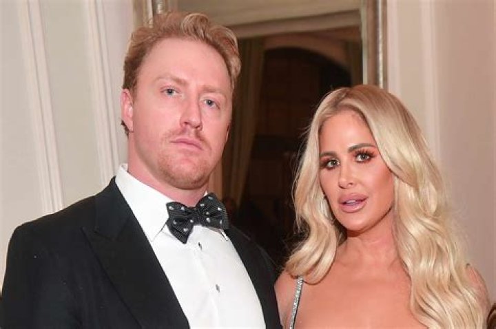 Kim Zolciak in Red The Hollywood Gossip