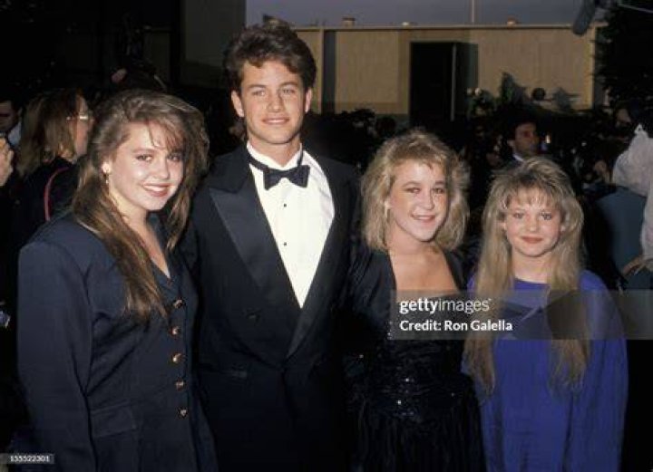 Kirk Cameron and his sisters in 1984 Young celebrities, Kirk cameron